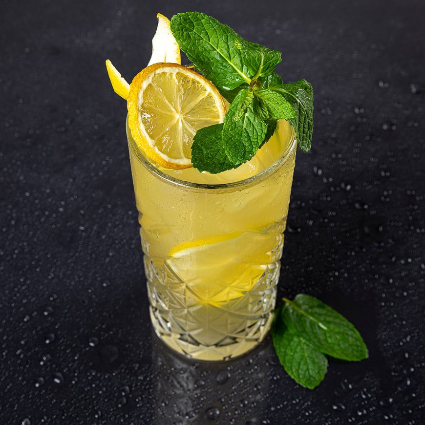 Cold Drink with Lemon and Mint 